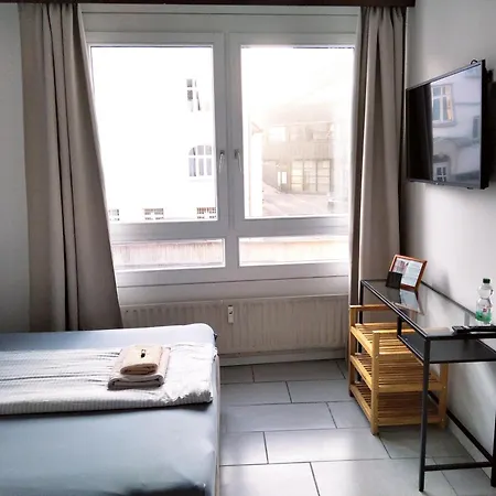 Sroom 118 And 119 In Center Guest house Reutlingen