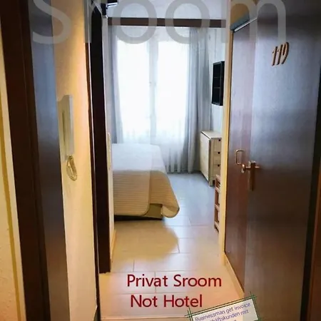 Guest house Sroom 118 And 119 In Center *